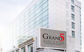แกรนด์ 5 โฮเทล แอนด์ พลาซา สุขุมวิท